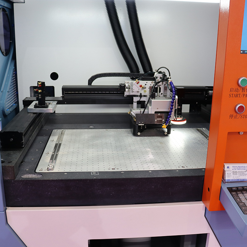 1260D/DC振镜片材激光切割机